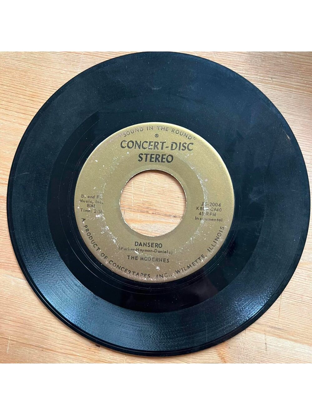 The Modernes - Dansero/Five Foot Two 45rpm VG+ R10